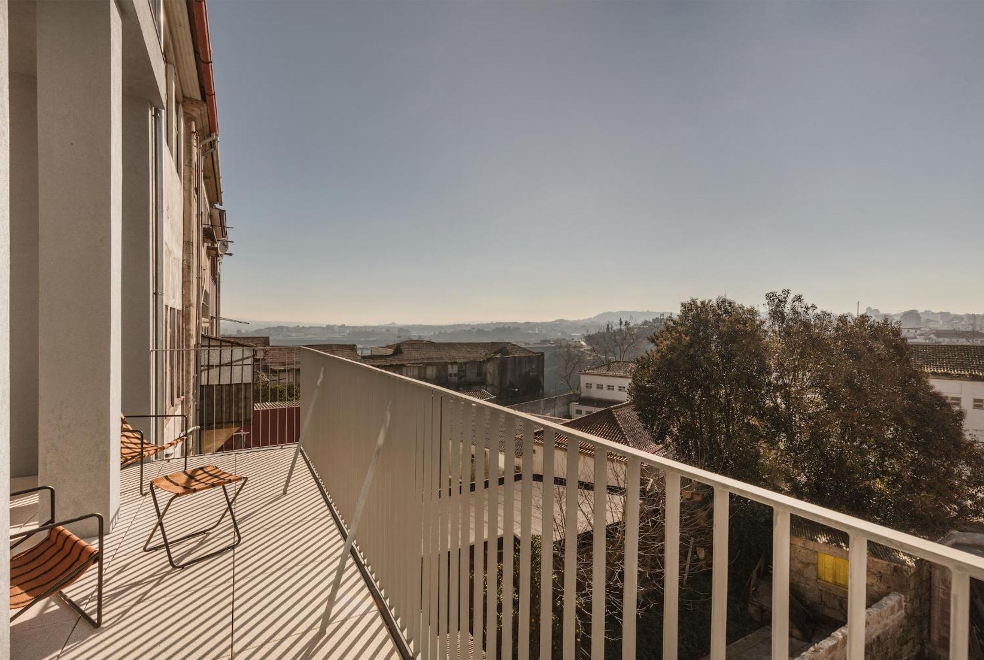 Vandoma Living Suites Porto Bagian luar foto
