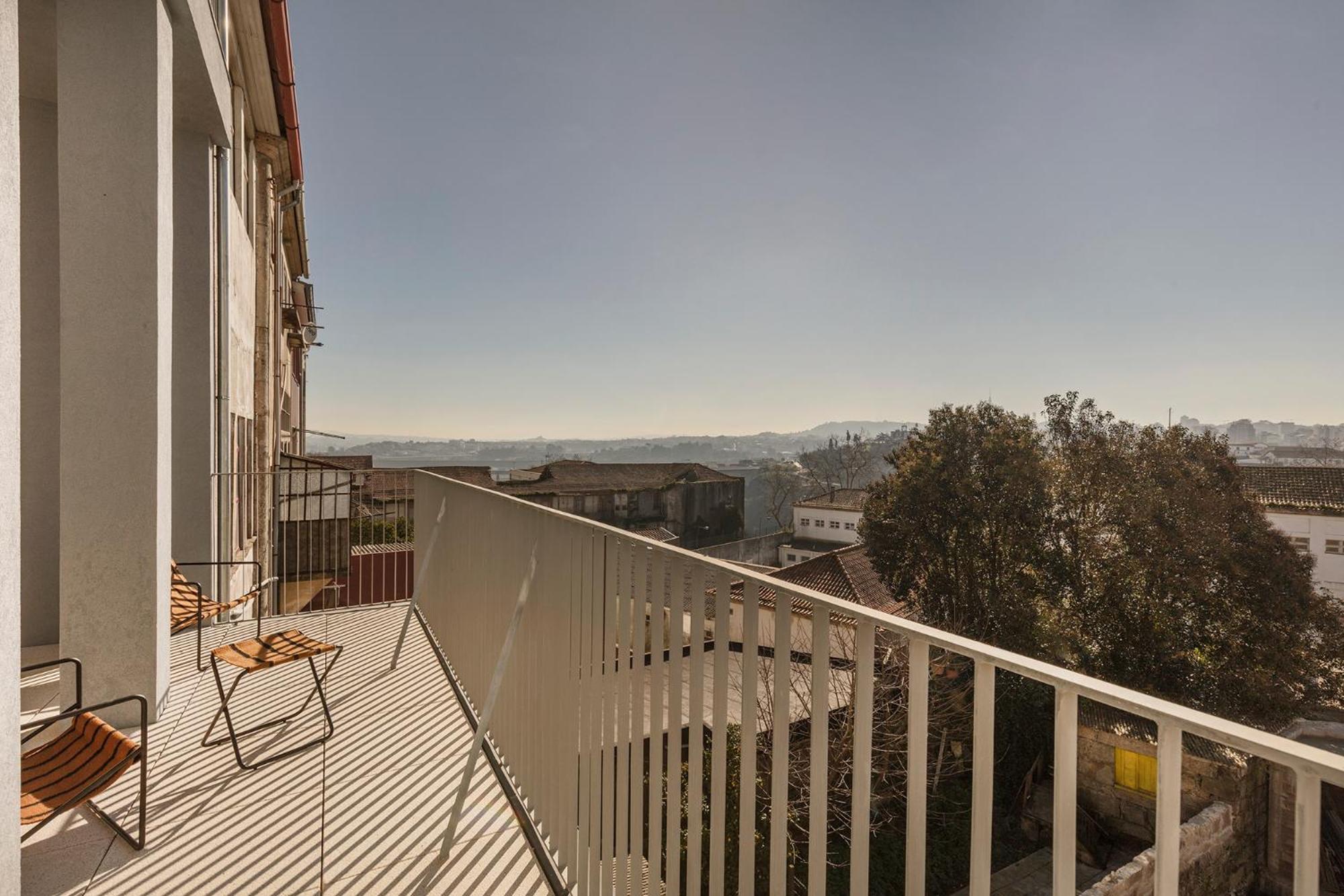 Vandoma Living Suites Porto Bagian luar foto