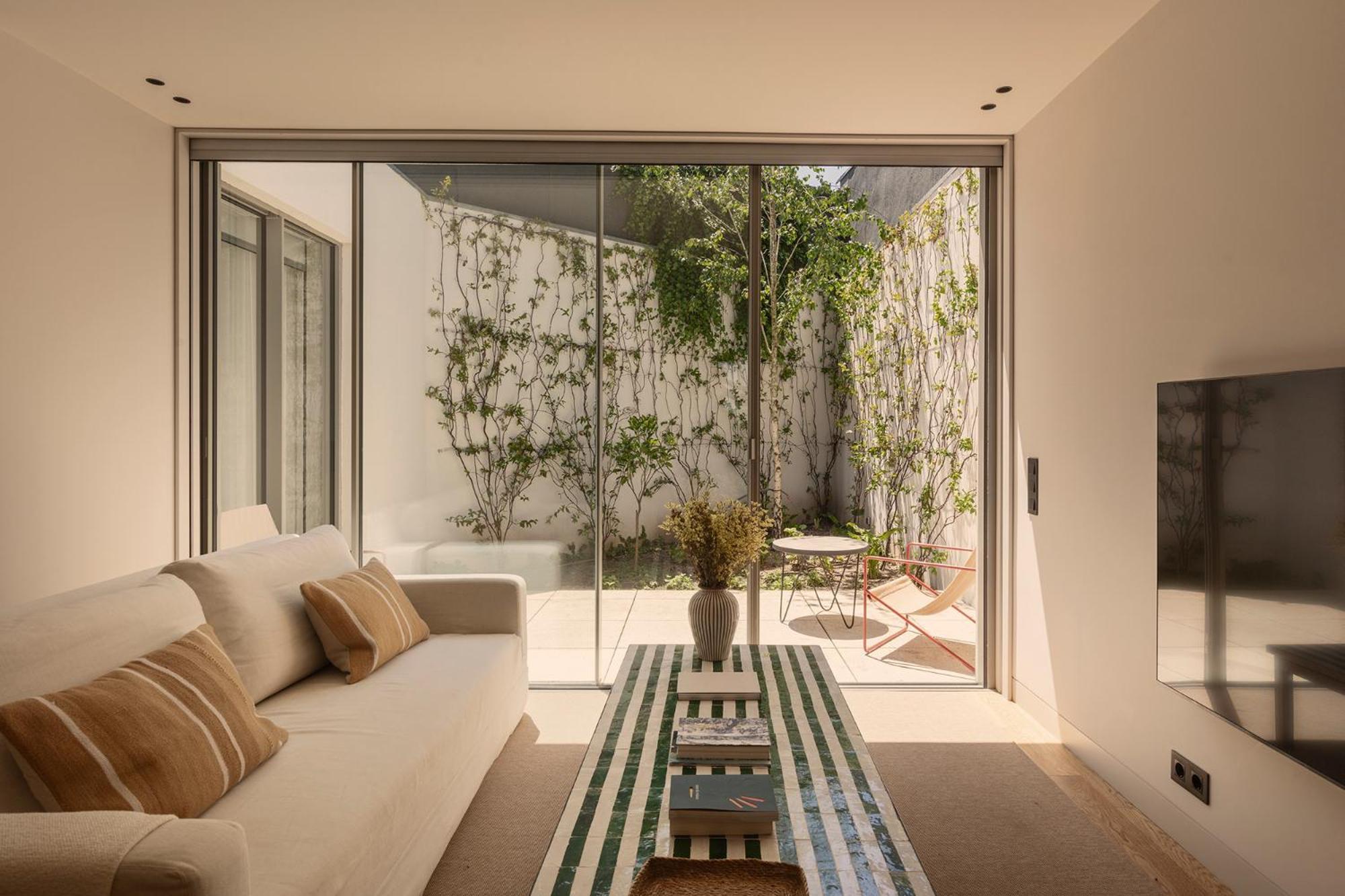 Vandoma Living Suites Porto Bagian luar foto