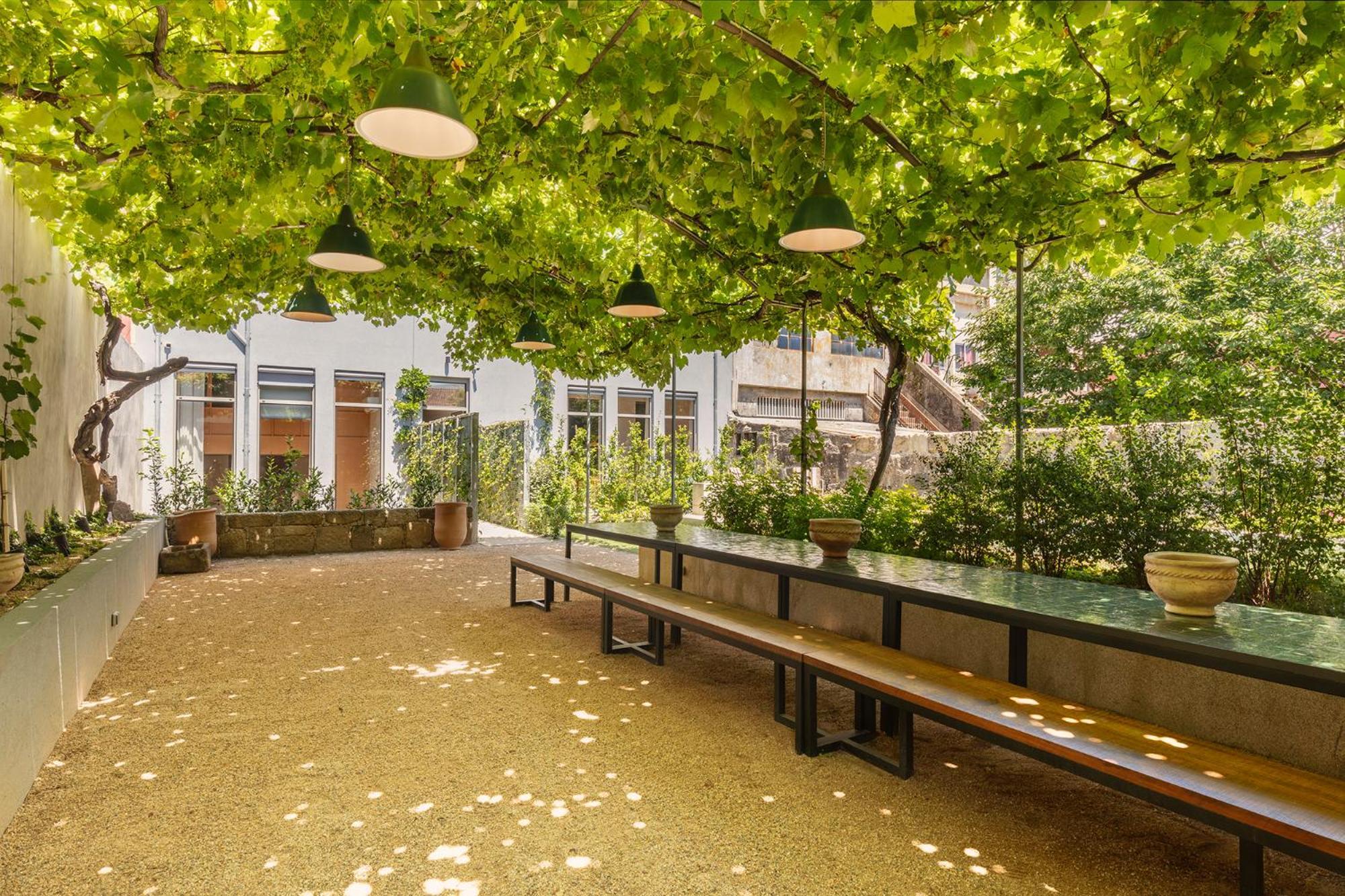 Vandoma Living Suites Porto Bagian luar foto